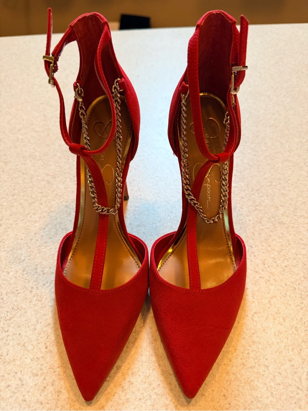 Jessica Simpson Wintelle Red Pointed T-Strap Heels with Gold Chain Accent NWOT